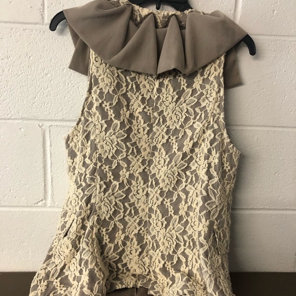 𝅺ryu lace ruffle vest sz medium - Picture 6 of 6